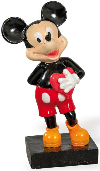  Mickey Mouse en fibra de vidrio pintada.