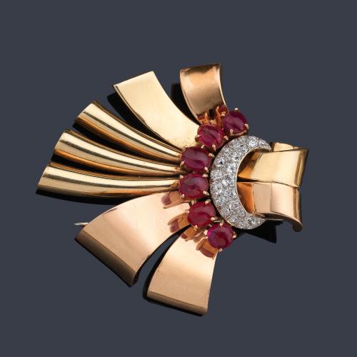  Broche retro con rubíes y brillantes con certificado