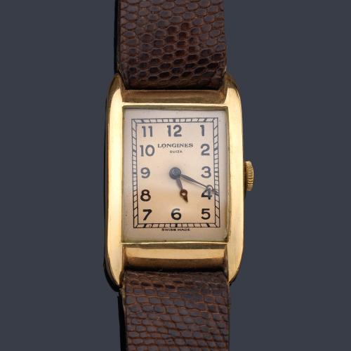 LONGINES de caballero con caja en oro amarillo de 18 K.