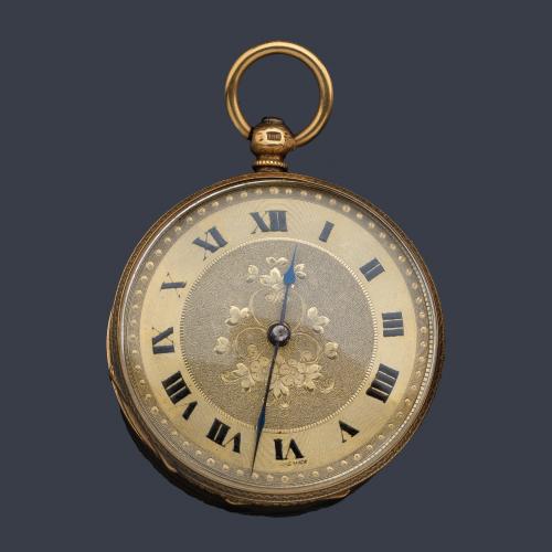  Reloj de colgar con caja en oro amarillo de 18 K.