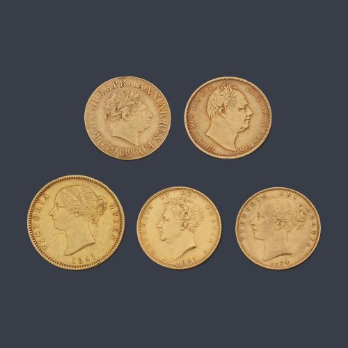  Cinco monedas en oro de 22 K.