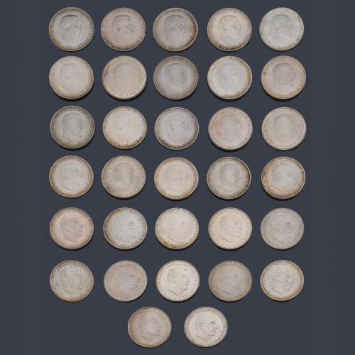  32 Monedas de 100 pesetas, Francisco Franco en plata.