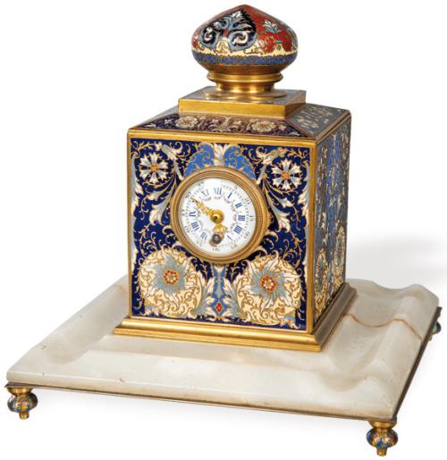  Reloj tintero Napoleon III de bronce con esmalte cloisonné, Francia h. 1860.
