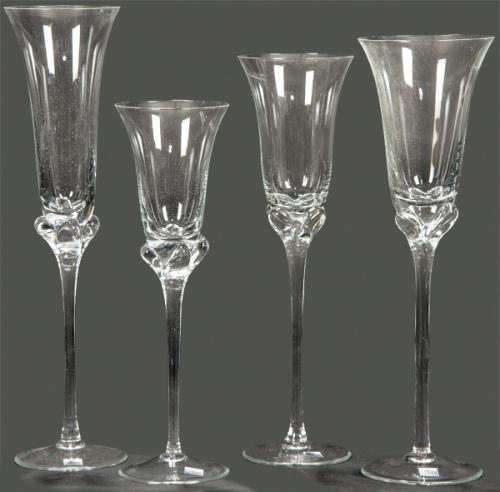  Cristalería de cristal checo soplado de Glass Atelier Morava.