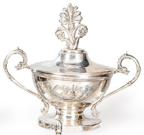  Compotera isabelina de plata española punzonada de Nicolás Chameroi, Madrid Villa y Corte 1830.