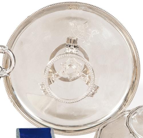  Mancerina de plata española punzonada de Salvador Torruella, Barcelona 1920.