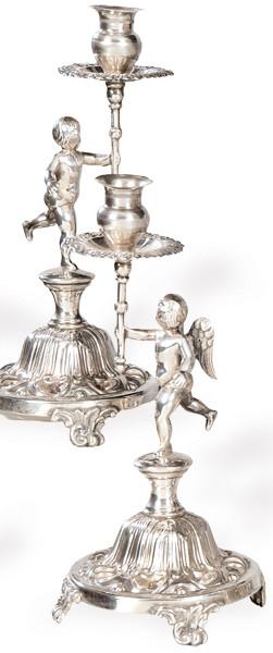  Pareja de candeleros de plata española punzonada 1ª Ley de Montejo con marca comercial de J. Pérez Fernández.
