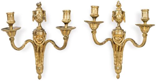  Pareja de apliques de bronce dorado estilo Luís XVI S. XX