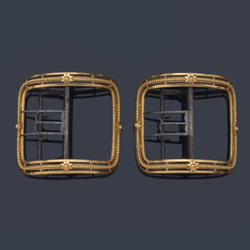  Hebillas para zapatos S. XVIII realizados en montura de oro amarillo de 18K. C. 1784 (Oporto).