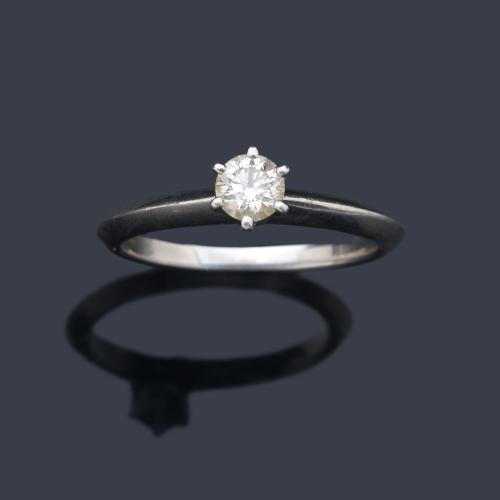 TIFFANY & Co