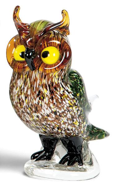 "Buho" en cristal de Murano en tonos verdes y marrones.