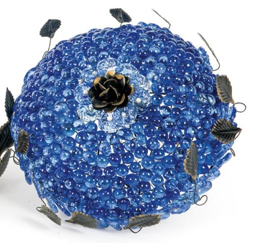  Aplique de cristal de Murano modelo "Erizo" color azul cobalto con hojas de hierro cortado.