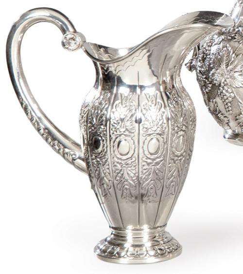  Jarra de plata española punzonada 1ª Ley.