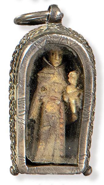  Relicario Plata, s. XVII. 6 x 2,3 x 1,5 cm 250-280€
