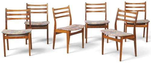  Conjunto de seis sillas de comedor de estructura de madera de palisandro