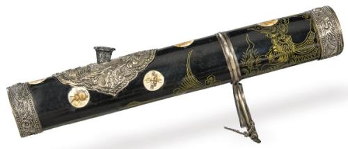 Pipa de opio de asta, hueso y plata.